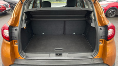 Renault Captur 0.9 TCE 90 Play 5dr Petrol Hatchback